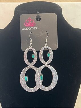 Paparazzi Silver & Emerald Oval Link Drop Earrings